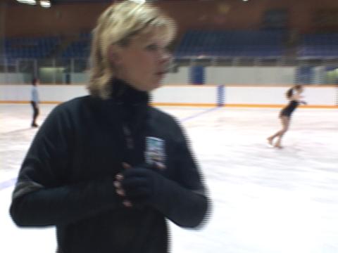 Online Figure Skating Lesson:  Axel Jump – Part 1 (Michelle Leigh)