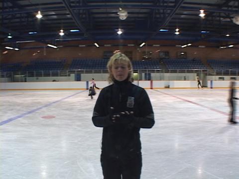 Skating Tips – Core Strength For Jump Landings  (Michelle Leigh)