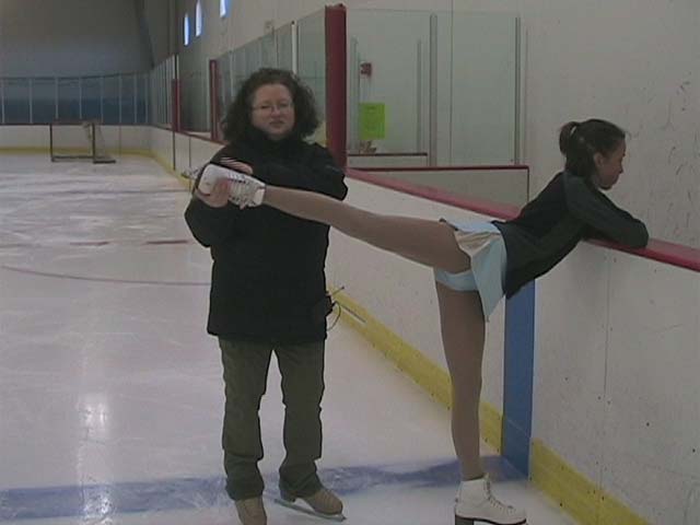 How to Figure Skate:  Spiral Stretching Technique (Sheila Thelen)