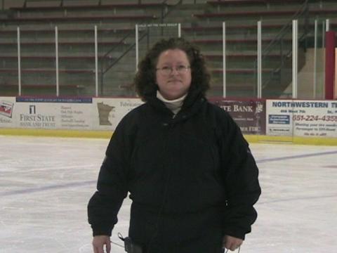 Ice Skating For Beginners Tips – Champion Cords Help Cross Feet (Sheila Thelen)