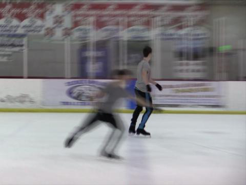 Quad Toe Loop With Jordan Moeller (Vincent Restencourt)